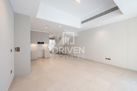 Kamienica na sprzedaż w Mohammed Bin Rashid City, Dubai, ZEA 2 sypialnie, 131.09 mkw., nr 761736 - zdjęcie 1