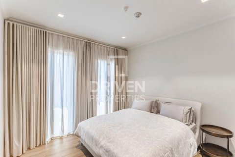 Villa in Jumeirah, Dubai, UAE 3 bedrooms, 263 sq.m. № 654069 - photo 8