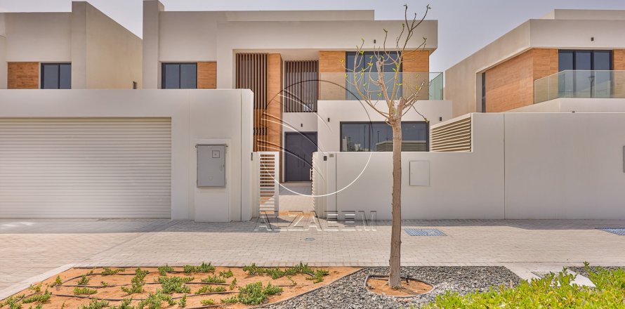 Villa itt: Saadiyat Island, Abu Dhabi, EAE, 4 hálószoba, 629 m², azonosító: 662852
