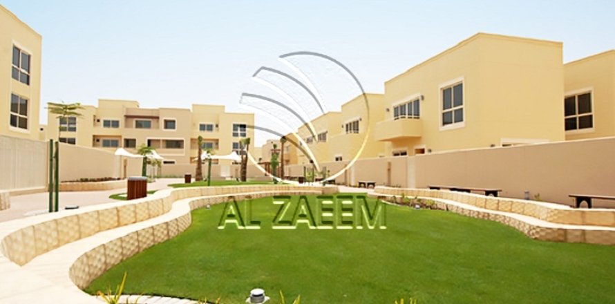 Vila u Al Raha Gardens, Abu Dhabi, UAE 324 m2, 3 spavaćih soba Br. 662850