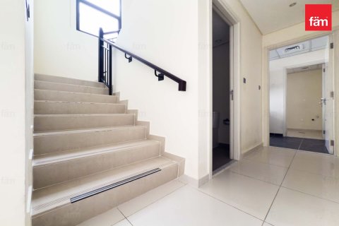 Řadový dům v Dubai, SAE 3 ložnice, 174.8 m² Č.: 655843 - fotografie 6