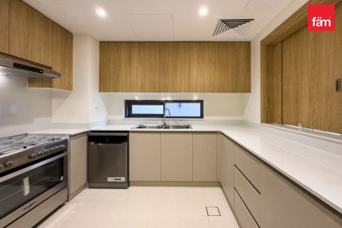 Vila u gradu Dubai, UAE 4 spavaće sobe, 342.4 m2 Br. 655845 - Slika 6