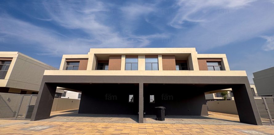 Vila u gradu Dubai, UAE 4 spavaće sobe, 342.4 m2 Br. 655845