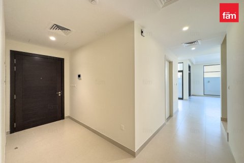 Vila u gradu Dubai, UAE 4 spavaće sobe, 342.4 m2 Br. 655845 - Slika 8