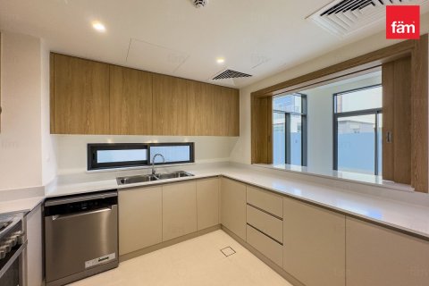 Vila u gradu Dubai, UAE 4 spavaće sobe, 342.4 m2 Br. 655845 - Slika 5