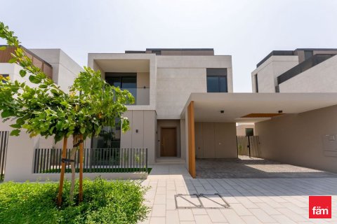 Villa in Dubai, UAE 4 bedrooms, 383.5 sq.m. № 712778