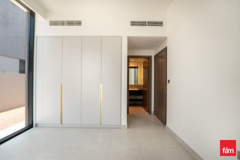 Villa in Dubai, UAE 4 bedrooms, 383.5 sq.m. № 712778 - photo 7