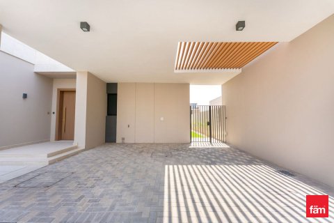 Villa in Dubai, UAE 4 bedrooms, 383.5 sq.m. № 712778 - photo 27