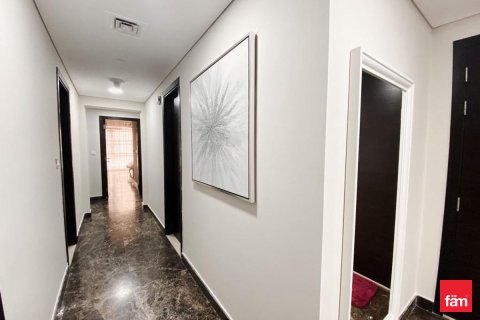 Apartment til leje i Dubai Marina, Dubai, UAE 2 soveværelser, 141.4 kvm № 712775 - foto 7