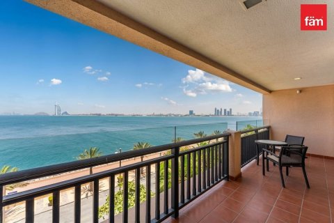 Apartament de închiriat în Palm Jumeirah, Dubai, EAU 1 dormitor, 107.6 mp. №712776 - poză 3