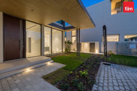 Βίλα σε Dubai, ΗΑΕ 4 υπνοδωμάτια, 541.9 τ.μ. Αρ. 719601 - φωτογραφία 14