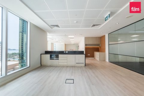 Dubai Marina、Dubai、UAE にあるオフィスの賃貸物件 125.3 m2、No719600 - 写真 2