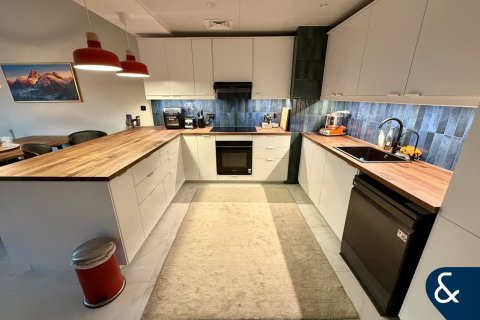 Apartemen di Motor City, Dubai, UEA 1 kamar tidur, 97 m2 nomor 668059 - foto 2