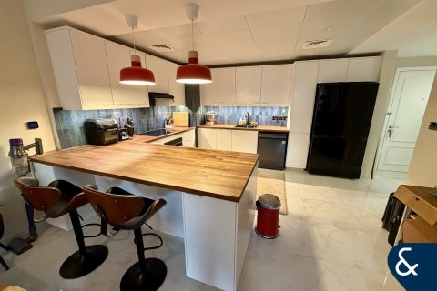 Apartemen di Motor City, Dubai, UEA 1 kamar tidur, 97 m2 nomor 668059 - foto 3