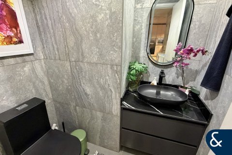 Apartemen di Motor City, Dubai, UEA 1 kamar tidur, 97 m2 nomor 668059 - foto 15