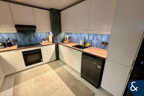 Apartemen di Motor City, Dubai, UEA 1 kamar tidur, 97 m2 nomor 668059 - foto 17