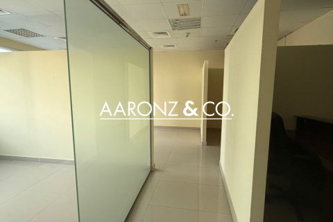 Zyrë në Business Bay, Dubai, Emiratet e Bashkuara Arabe 87 m2. № 670488 - Foto 10