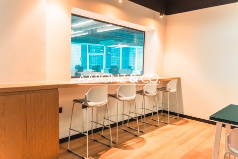 Снять в аренду офис в Джумейра Лейк Тауэрс, Дубай, ОАЭ 368м2, № 670511 - фото 21