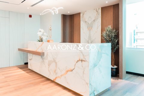 משרד להשכרה ב Jumeirah Lake Towers, Dubai, איחוד האמירויות  368 מ"ר, מספר 670511 - תמונה 3