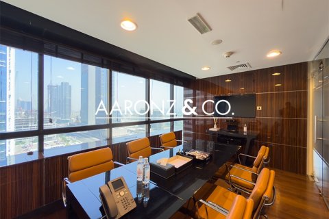 Jumeirah Lake Towers, Dubai, संयुक्त अरब अमीरात में कार्यालय, 125.5 वर्ग मीटर, संख्या 670508 - फ़ोटो 8