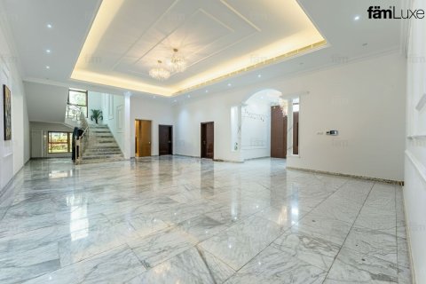 Huvila Umm Al Sheif, Dubai, Arabiemiraatit 7 makuuhuonetta, 1393.5 m2 № 699691 - kuva 9