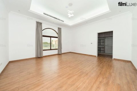 Huvila Umm Al Sheif, Dubai, Arabiemiraatit 7 makuuhuonetta, 1393.5 m2 № 699691 - kuva 19