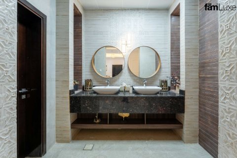 Huvila Umm Al Sheif, Dubai, Arabiemiraatit 7 makuuhuonetta, 1393.5 m2 № 699691 - kuva 10