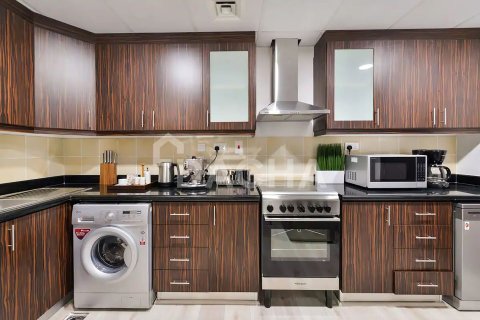 Huoneisto Jumeirah Beach Residence, Dubai, Arabiemiraatit 2 makuuhuonetta, 128 m2 № 706810 - kuva 6