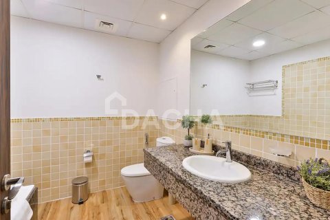 Huoneisto Jumeirah Beach Residence, Dubai, Arabiemiraatit 2 makuuhuonetta, 128 m2 № 706810 - kuva 12