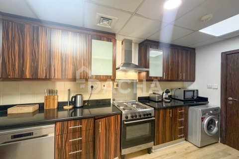 Huoneisto Jumeirah Beach Residence, Dubai, Arabiemiraatit 2 makuuhuonetta, 128 m2 № 706810 - kuva 5