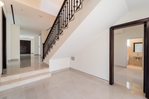 Villa à vendre à  Dubai, EAU 6 chambres, 790 m2 № 705399 - photo 9