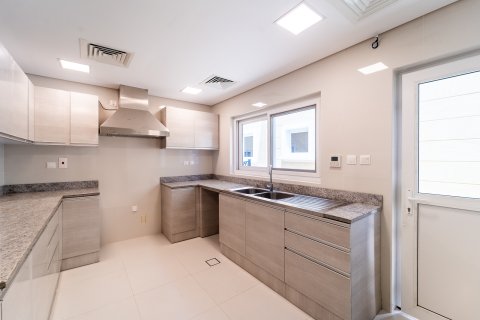 Villa à vendre à  Dubai, EAU 6 chambres, 790 m2 № 705399 - photo 23