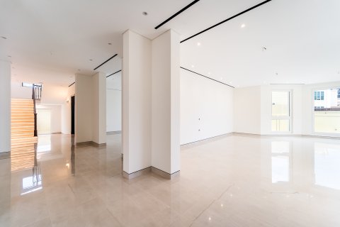 Villa à vendre à  Dubai, EAU 6 chambres, 790 m2 № 705399 - photo 7