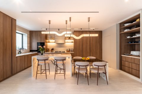 Villa til salg i Dubai, UAE 5 soveværelser, 604 kvm № 705400 - foto 13