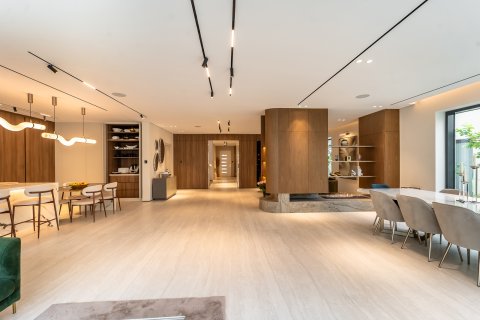 Villa til salg i Dubai, UAE 5 soveværelser, 604 kvm № 705400 - foto 14