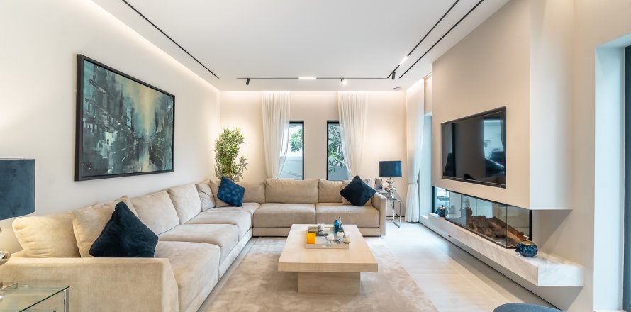 Villa i Dubai, UAE 5 soveværelser, 604 kvm № 705400