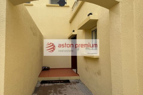 Villa til salgs i The Springs, Dubai, Emiratene 2 soverom, 173 kvm Nr. 699481 - Foto 11