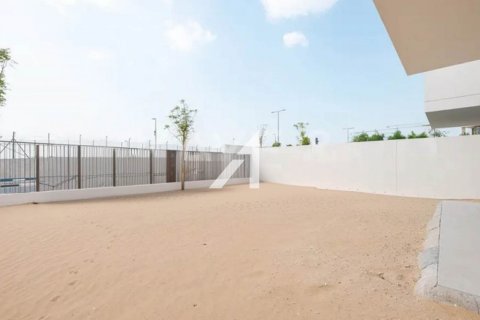 Üürile anda villa asukohaga Al Furjan, Dubai, AÜE: 4 magamistoaga, 360 m² Nr 699479 - pilt 13