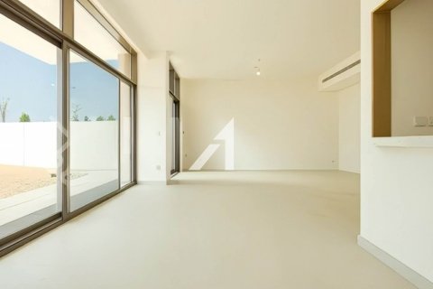 Üürile anda villa asukohaga Al Furjan, Dubai, AÜE: 4 magamistoaga, 360 m² Nr 699479 - pilt 4