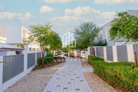 Villa til leje i Tilal Al Ghaf, Dubai, UAE 3 soveværelser, 199 kvm № 754733 - foto 3