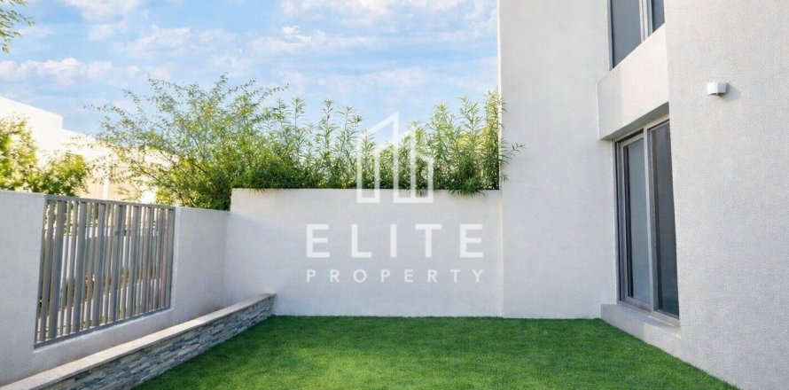 Villa i Tilal Al Ghaf, Dubai, UAE 3 soveværelser, 199 kvm № 754733