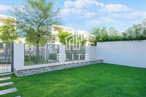 Villa til leje i Tilal Al Ghaf, Dubai, UAE 3 soveværelser, 199 kvm № 754733 - foto 2