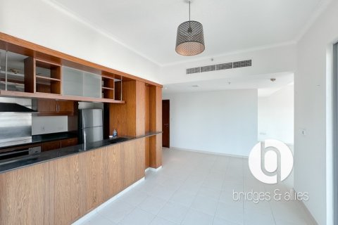 Снять в аренду квартиру в Даунтаун Дубай (Даунтаун Бурдж Дубай), ОАЭ 3 спальни, 241м2, № 697417 - фото 3