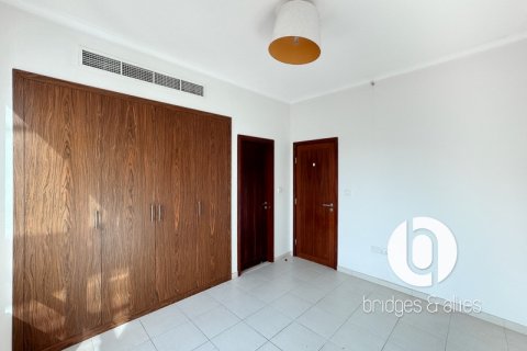 Снять в аренду квартиру в Даунтаун Дубай (Даунтаун Бурдж Дубай), ОАЭ 3 спальни, 241м2, № 697417 - фото 18