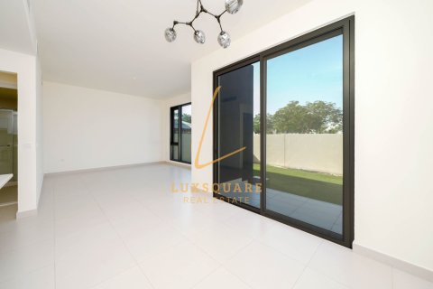 Városi lakóépület itt: Dubai Hills Estate, EAE, 3 hálószoba, 194 m², azonosító: 726142 - fénykép 9