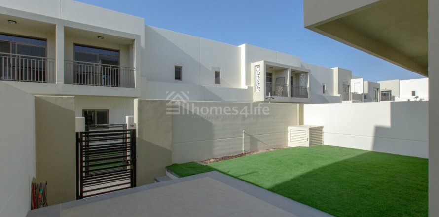 Townhouse sa Town Square, Dubai, UAE 3 silid-tulugan, 188 sq.m. № 715429