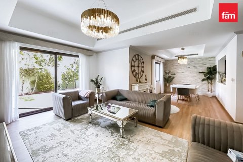 Villa en alquiler en Reem, Dubai, EAU 3 dormitorios, 216 m2 № 698884 - foto 2