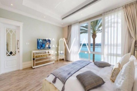 Vila v Palm Jumeirah, Dubai, SAE 6 ložnice, 1245.14 m² Č.: 637659 - fotografie 2