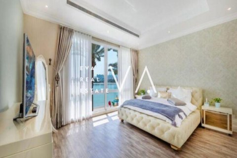 Vila v Palm Jumeirah, Dubai, SAE 6 ložnice, 1245.14 m² Č.: 637659 - fotografie 13