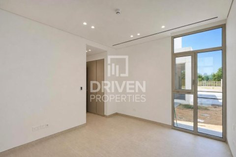 Vila v Jumeirah Park, Dubai, SAE 5 spální, 671.41 m2 č. 765597 - Fotografia 4